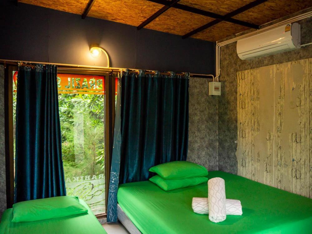 Beach Box Resort At Rimlay ראיונג מראה חיצוני תמונה